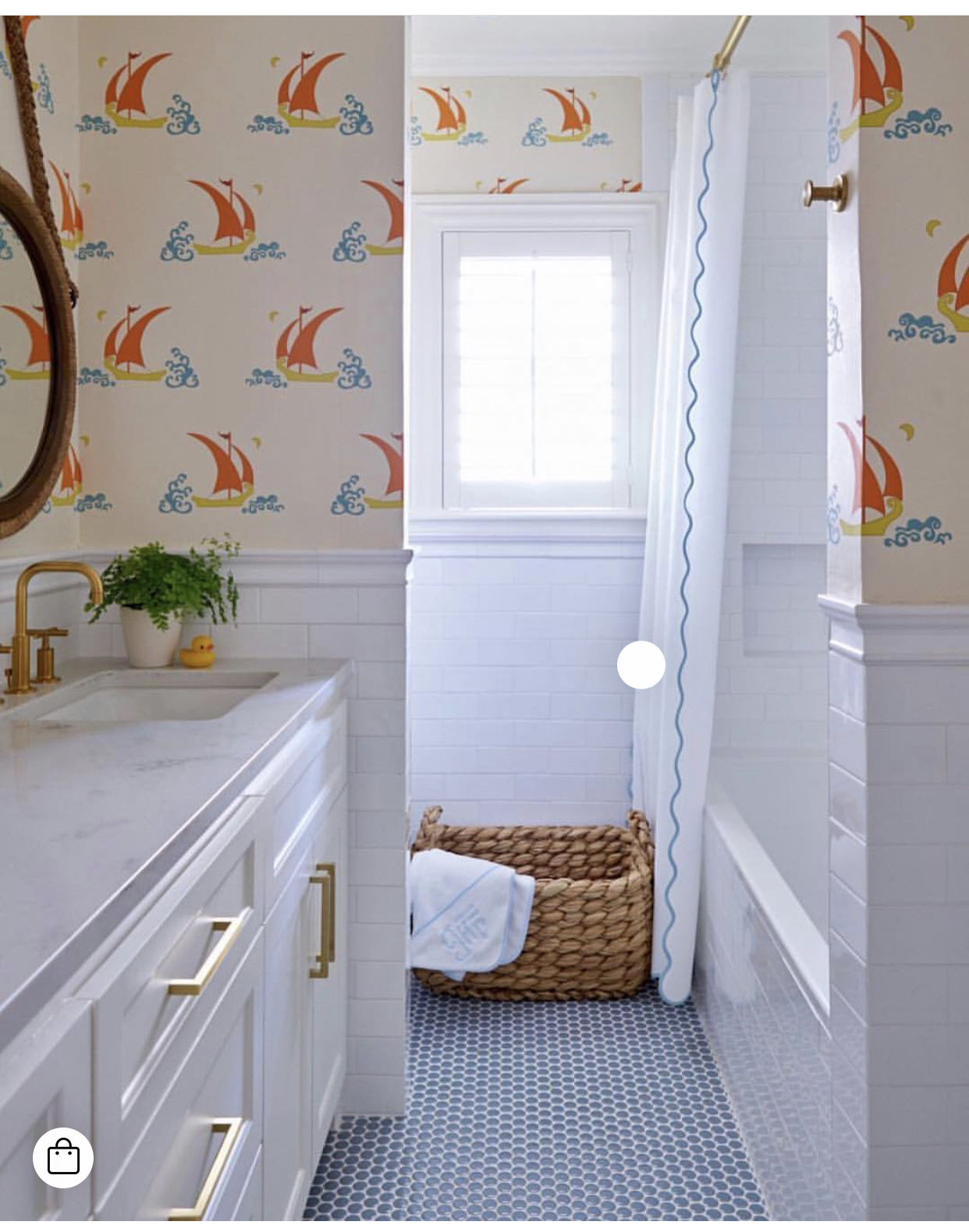  *Kids bath inspiration: Love the penny tile and brass accents. And that fun wallpaper!